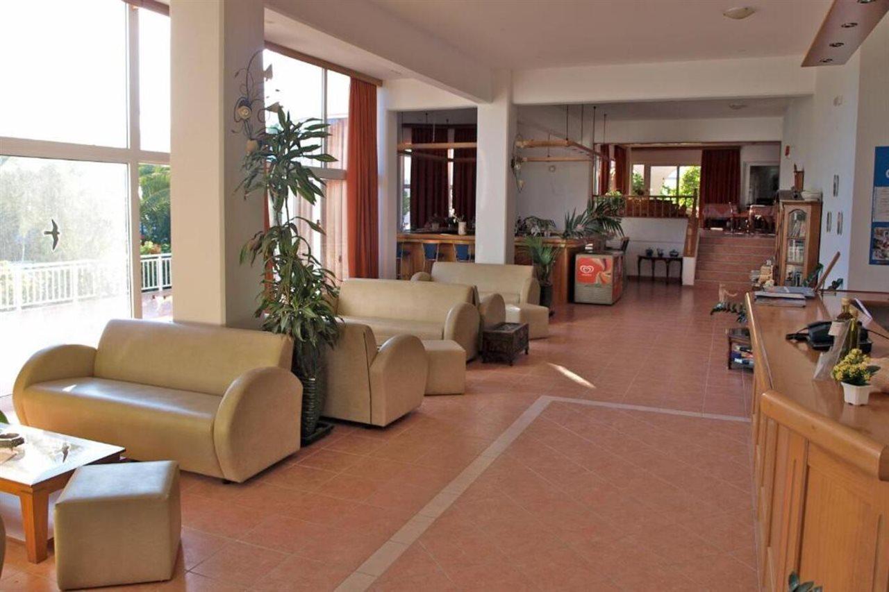 Eristos Beach Hotel Megálon Choríon Esterno foto