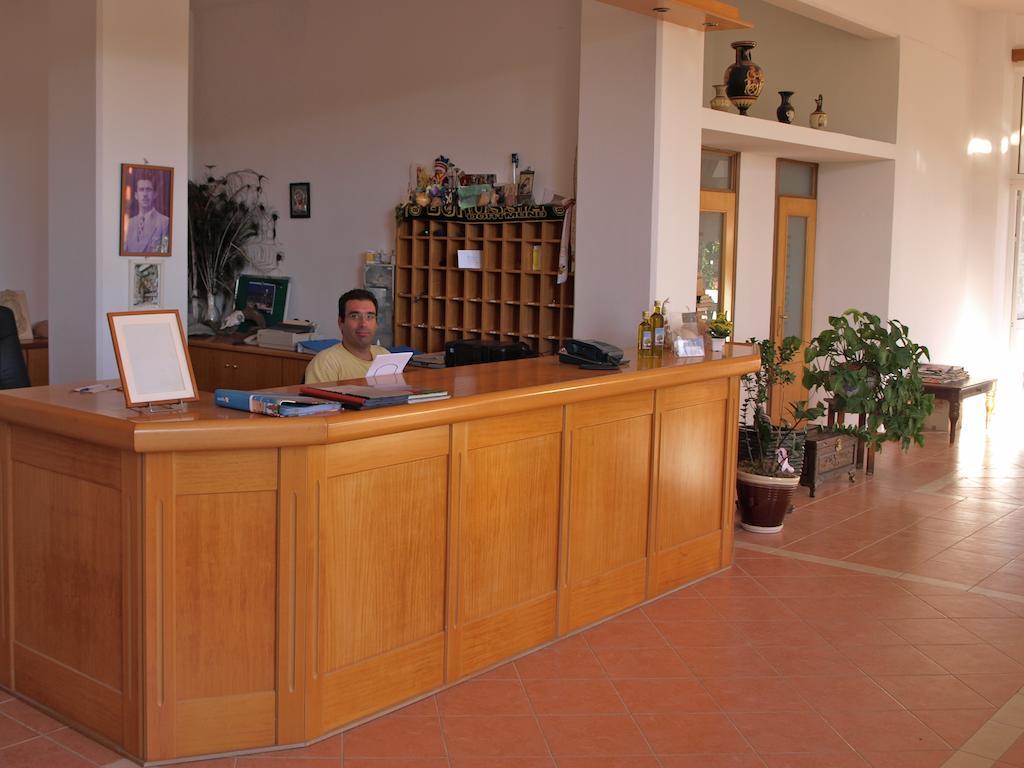 Eristos Beach Hotel Megálon Choríon Esterno foto
